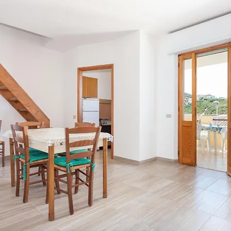 Casa *
